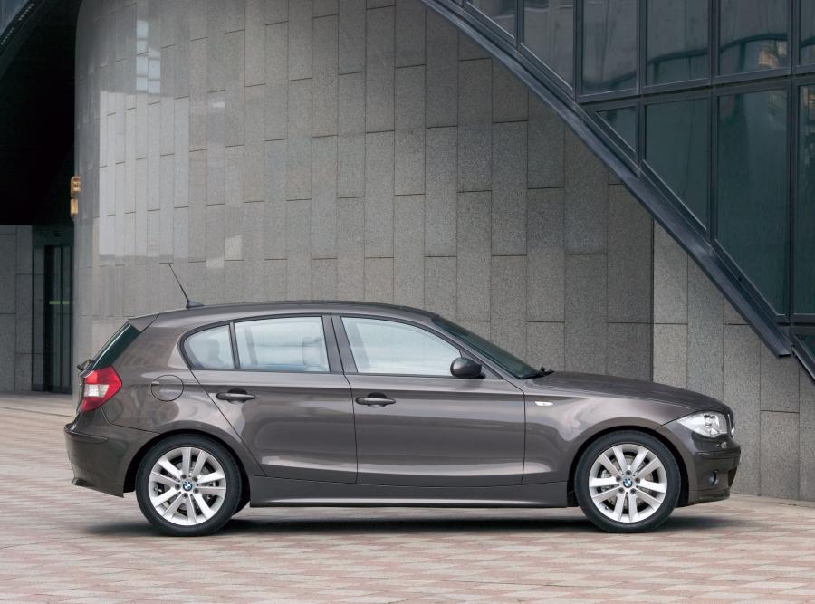  BMW 120d 5-Door (E87) 2004 года  (фото 19 из 37)